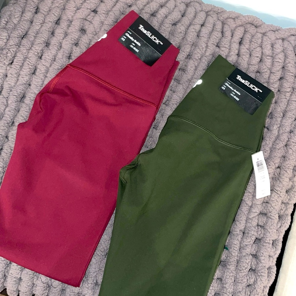 Brand new Aritzia leggings